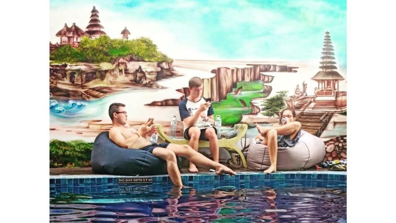 D'Gobers Hostel Seminyak By Gumilang Hospitality Экстерьер фото