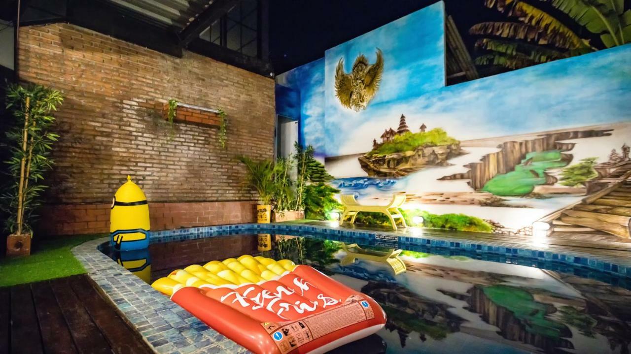 D'Gobers Hostel Seminyak By Gumilang Hospitality Экстерьер фото