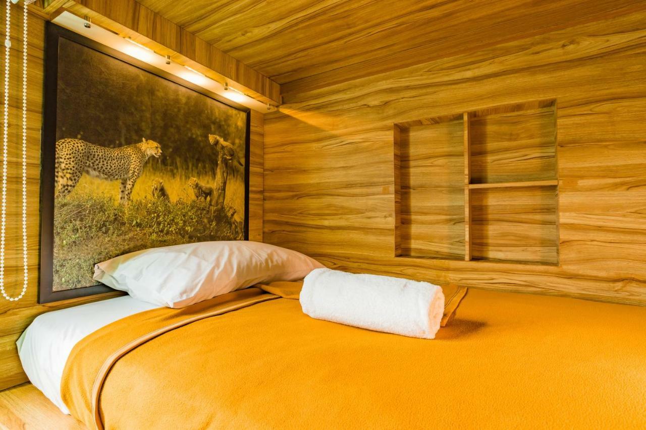 D'Gobers Hostel Seminyak By Gumilang Hospitality Экстерьер фото