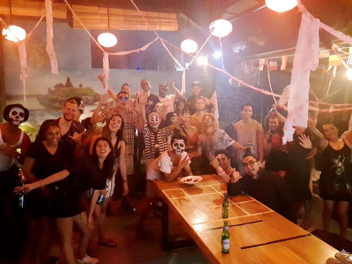 D'Gobers Hostel Seminyak By Gumilang Hospitality Экстерьер фото
